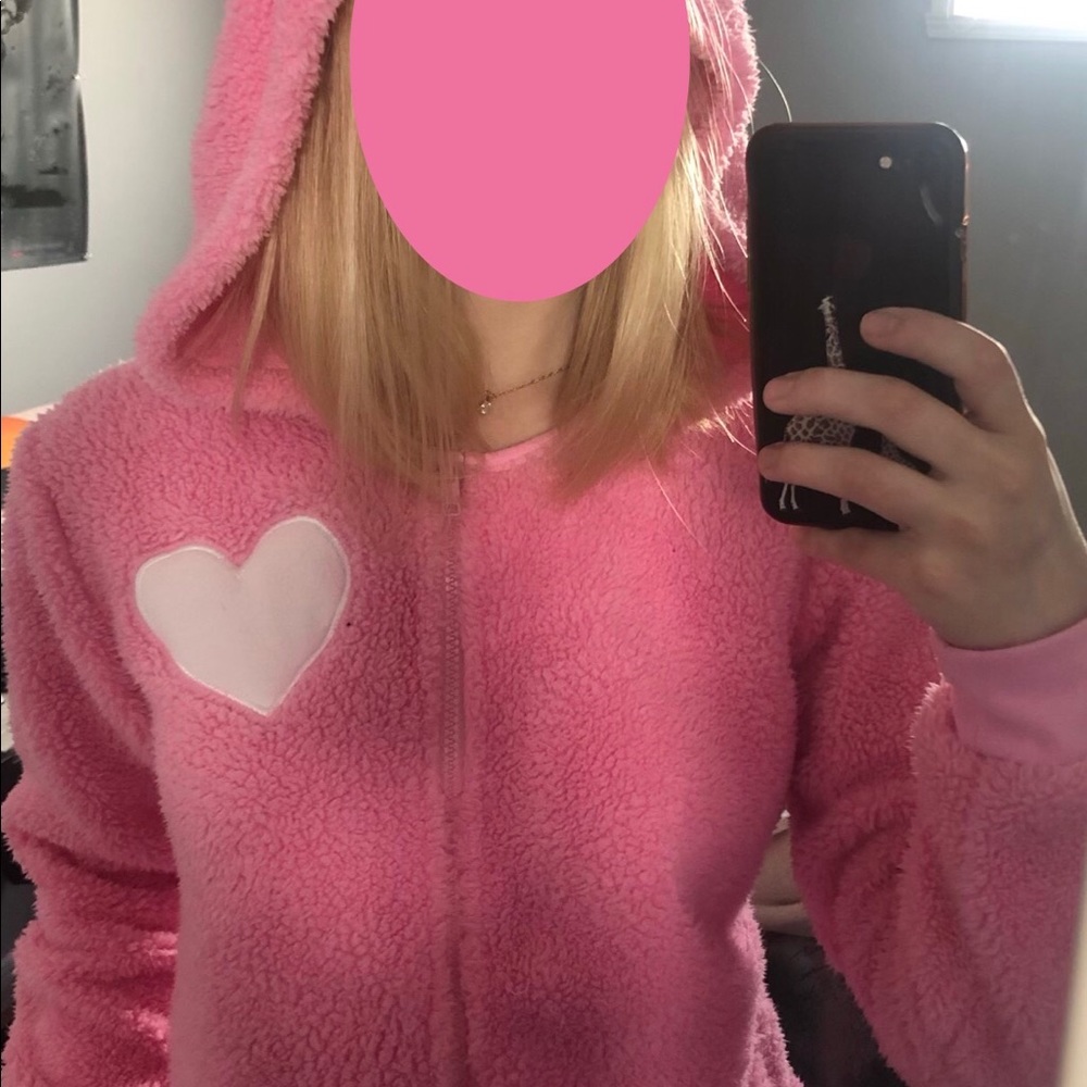 One Piece Pyjama - Picture 3 of 3